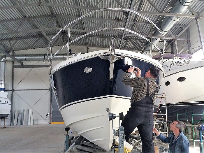 Ремонт лодок и катеров | Полный цикл ремонта гелькоутом стеклопластиковых лодок и катеров